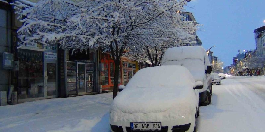 Yeniden Beyaza Bürünen Kars Havadan Görüntülendi