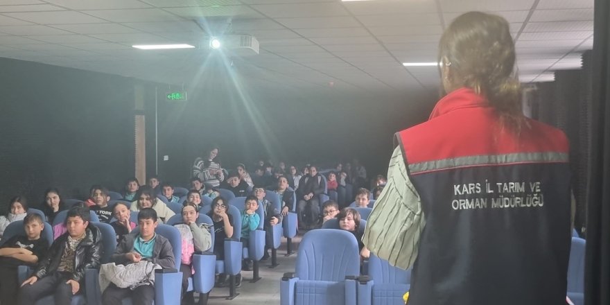 Öğrencilere Organik Tarım Eğitimi.. Geleceğin Bilinçli Üreticileri Yetişiyor!