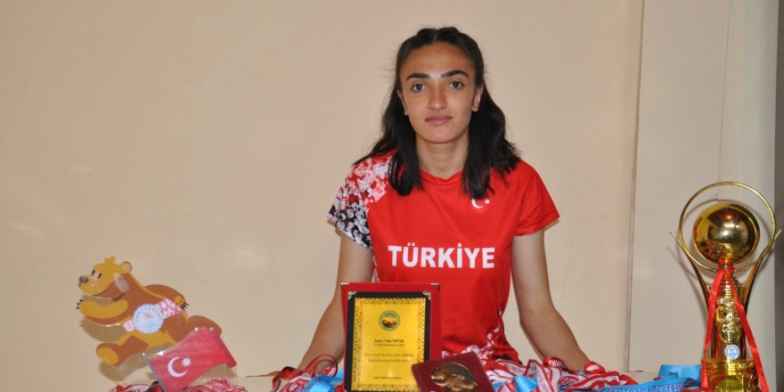 Digor’da Anlamlı Buluşma.. Tuğba Toptaş Balkan Şampiyonası’na Hazır!