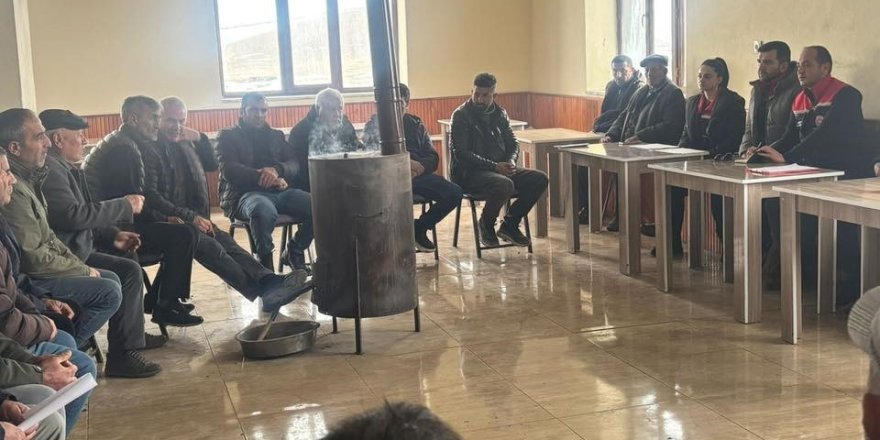 Digor’da Üreticilere Bilgilendirme Toplantısı.. Tarımsal Üretim Destekleri Anlatıldı!