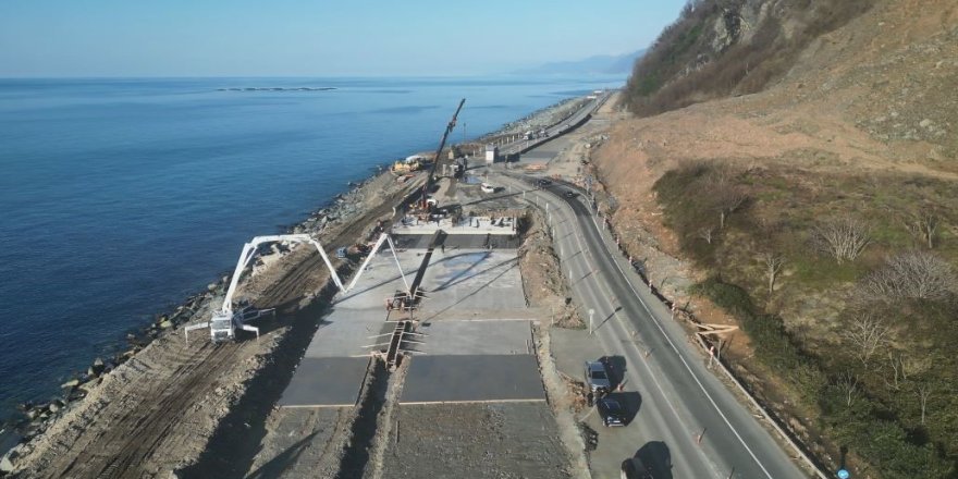 Arhavi’de Heyelan Riski İçin Kalıcı Çözüm.. 784 Metrelik Tünel İnşa Ediliyor!