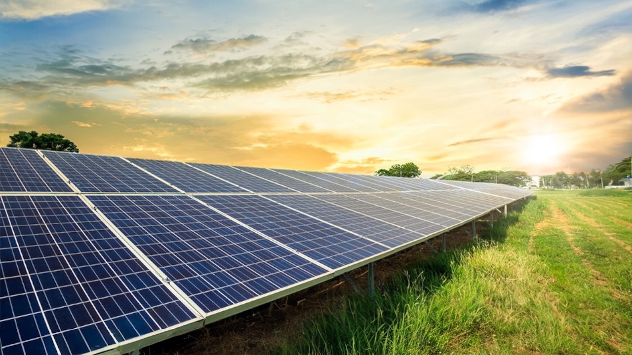 Türkiye’nin Güneş Enerjisi Kurulu Gücü 25 Bin 827 Megavata Ulaştı