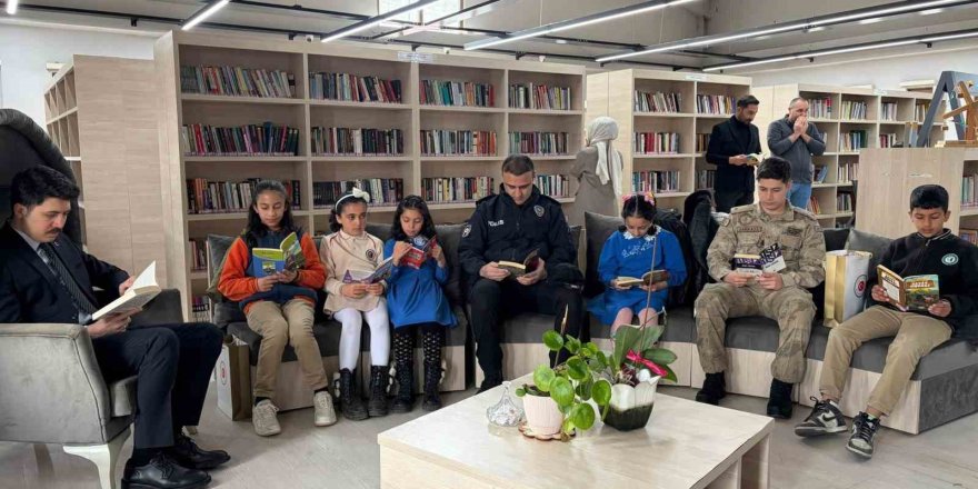 Digor’da Kütüphane Haftası: En Çok Okuyan Öğrenciler Ödüllendirildi