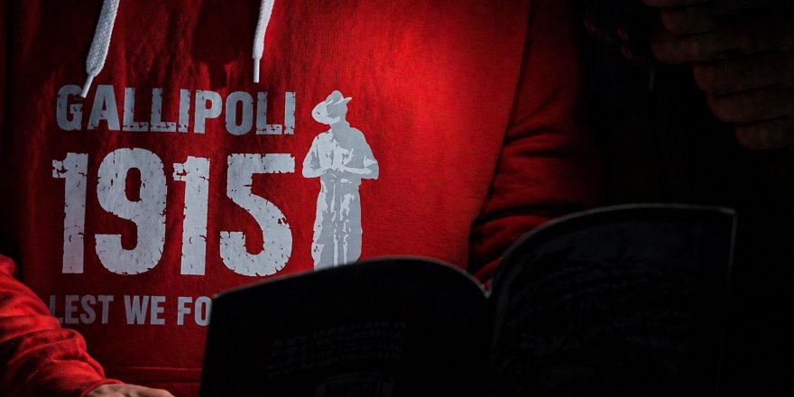 Gelibolu’da 111’inci Yıl.. ‘Şafak Ayini’nde Ortak Hatıra, Ortak Hüzün!