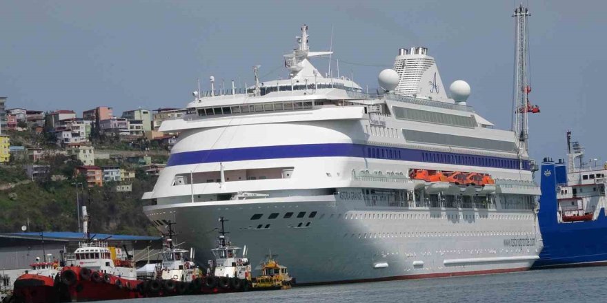 Rus Turistler Aylar Sonra Kruvaziyer İle Samsun’da