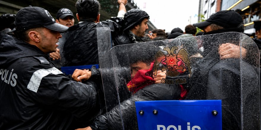 1 Mayıs’ta İki Farklı Tablo.. İstanbul’da 575 Kişi Gözaltına Alındı!