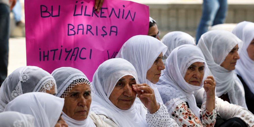 Barış Anneleri Ankara’da.. TBMM’de Dikkat Çeken Görüşme Trafiği Başladı!