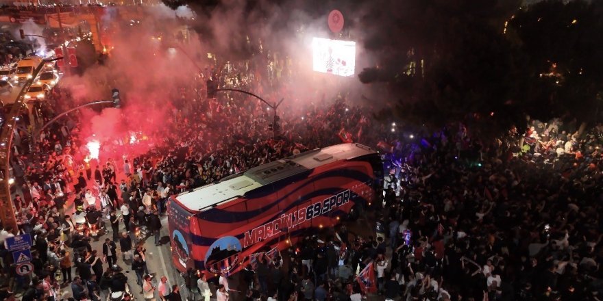 Mardin’de Çifte Şampiyonluk Coşkusu