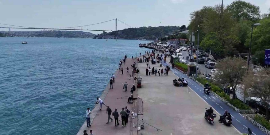 İstanbul’da Hafta Sonu: Güneşi Gören Sahile Koştu