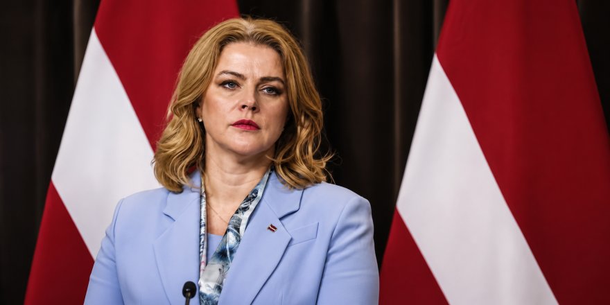 Letonya’da Koalisyon Krizi.. Başbakan Evika Silina Seçim Öncesi İstifa Etti!