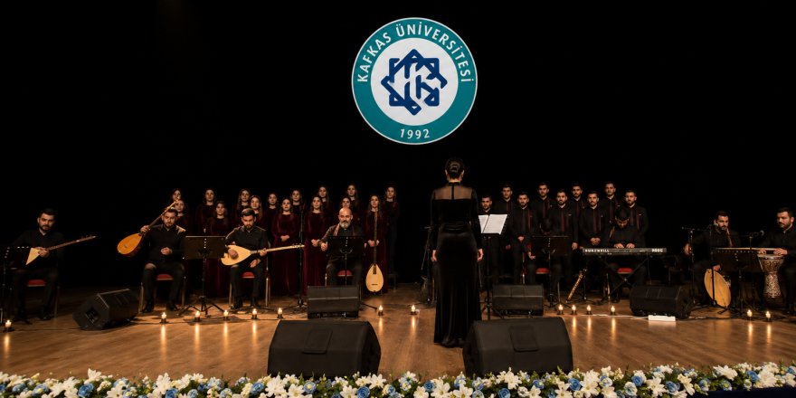 Kars’ta “Gelin Canlar Bir Olalım” Gecesi.. Yoğun Katılım Dikkat Çekti!