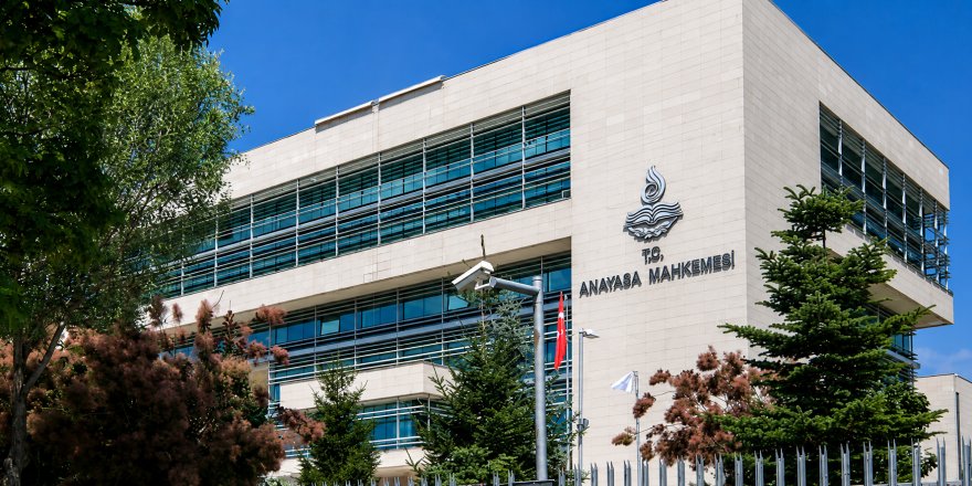 Erzurum’daki Kritik Panelde Hak ve Özgürlük Mesajı.. AYM’den Dikkat Çeken Vurgu!
