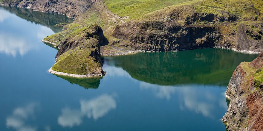 Kars’ta Su Seviyesi Yükseldi.. Karakurt Barajı’nda Tahliye Süreci Başlıyor!