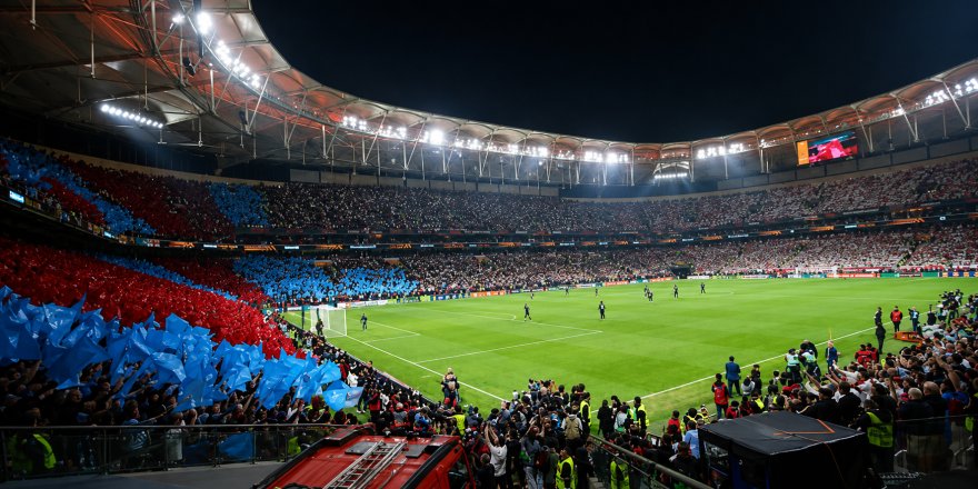 İstanbul’daki Dev Finalde Zafer Aston Villa’nın.. Avrupa Ligi Kupası İngiltere’ye Gitti!