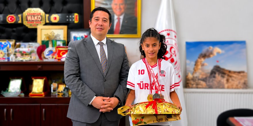 Ada Bozkuş ’Bocce’de Türkiye Şampiyonu Oldu.. Karslı Sporcu Başarıya İmza Attı!