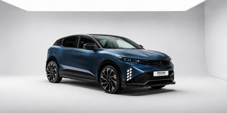 Yeni Megane E-Tech Türkiye Yolunda.. 500 Kilometre Menzil ve Yeni Teknolojiler Dikkat Çekiyor!