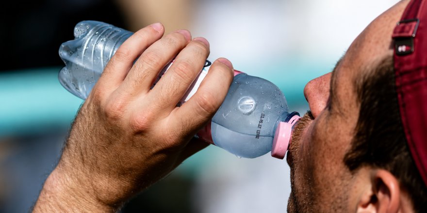 Almanya Kavurucu Sıcakların Etkisinde.. Uzmanlardan “Evden Çıkmayın” Uyarısı!