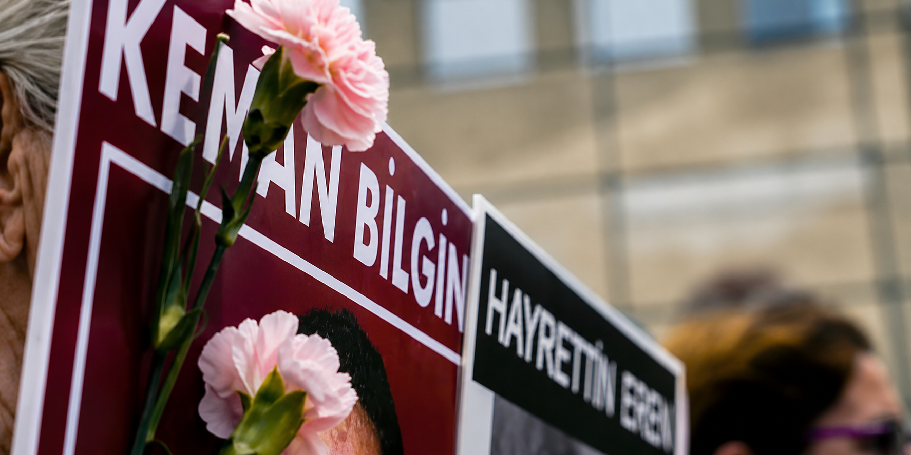 Cumartesi Anneleri’nden Cezasızlık Tepkisi.. 1995 Mardin Dosyası İçin Adalet Çağrısı!