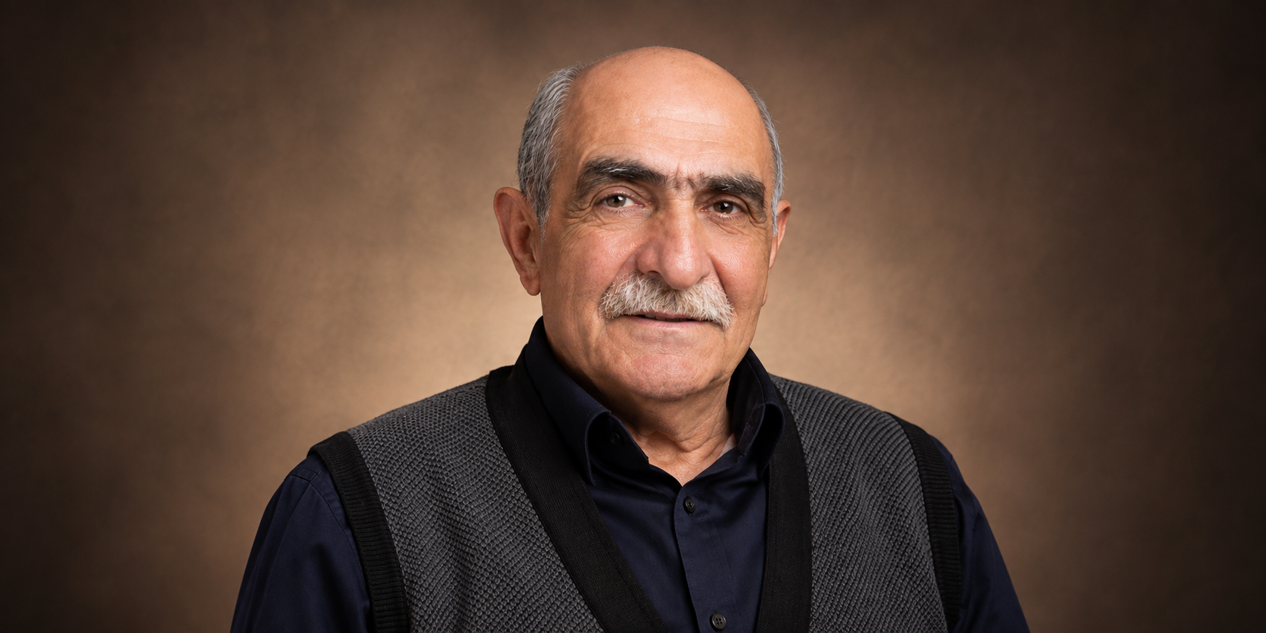 Ardahan’ın Tanınan İsmi Latifşah Sural Hayatını Kaybetti.. Kent Yasta!