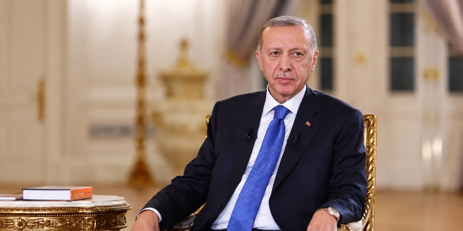 Erdoğan İstanbul'da Belediye Başkanlarını Kabul Etti.. AK Parti'ye Geçen 3 İsim Köşkte!