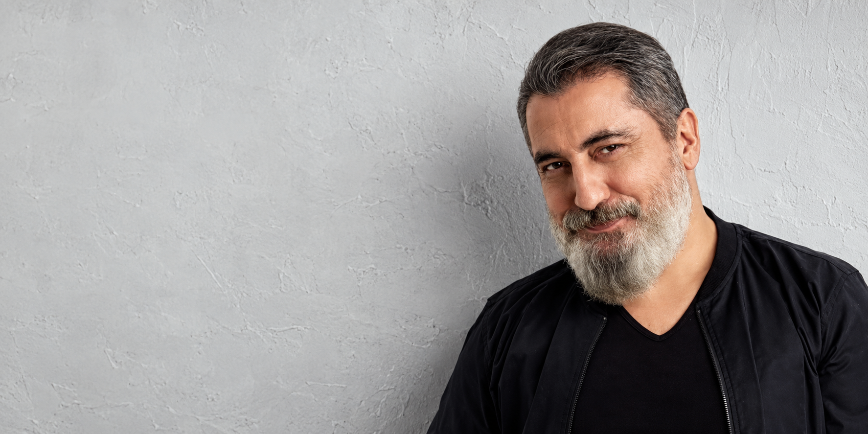 Soner Olgun 67 Yaşında Yaşamını Yitirdi.. Sanat Dünyası Yasa Boğuldu!
