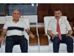 Su Yönetimi Genel Müdürü Prof. Dr. Cumali Kınacı, Başkan Selahattin Gürkan’ı Ziyaret Etti