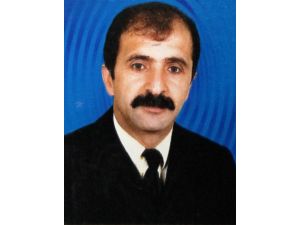 Oğlu Tarafından Ezilen Muhtar Toprağa Verildi
