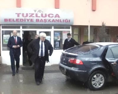 Tuzluca Belediyesine Polis BASKINI