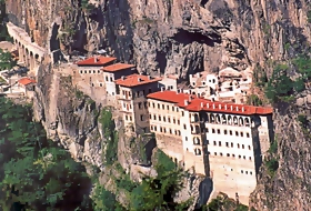 Sümela Manastırı'nda AYİN YAPILDI