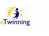 Kars'ta 'Çemberimde Gül Oya' Sergisi