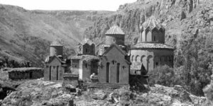 Digor 'Beşkilise' Yok Olmak Üzere!