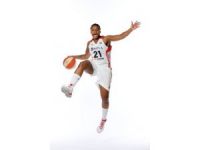 Natasha Lacy Botaş’da