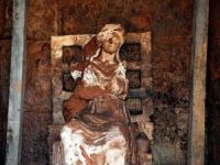 Tanrıça Kibele Heykeli Bulundu