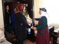 Vali Eşi Hacer Özefe, Bayram Ziyaretinde Bulundu