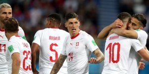 İsviçre, Uzatmalarda Güldü