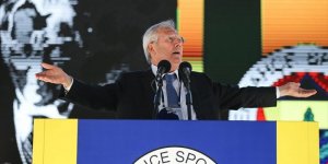 Aziz Yıldırım 'Mütevelli Heyeti'nden İstifa Etti