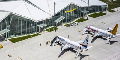 Kars'taki Uçuş İptalleri.. Kış Şartları ve ILS Ulaşımı Krize Sürükledi!