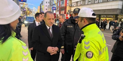 İ̇stanbul İ̇l Emniyet Müdürü Yıldız, Kadıköy’deki Denetimleri İnceledi