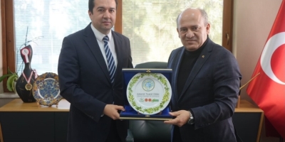 Havran Kaymakamı Evlice, Edremit Ticaret Odası’nı Ziyaret Etti