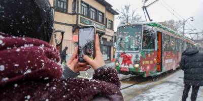 Bursa’da Yeni Yıl Coşkusu Nostaljik Tramvayla Yaşanıyor
