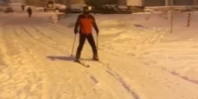 Kayak Takımıyla Caddede Gezdi