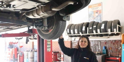 Aydın Yıllar Sonra Buz Tuttu, Oto Lastikçileri Ek Mesai Yaptı