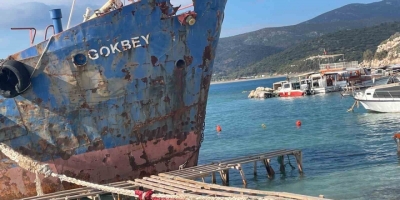 Demircili Sahili’nde Asbestli Gemi Skandalı: Jandarma İnceleme Başlattı