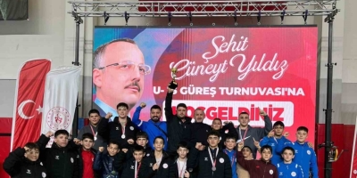 Korkutelili Pehlivanlar 9 Madalya İle Döndü