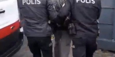 İ̇zmir’de 24 Yıl Hapis Cezasıyla Aranan Şahıs Yakalandı