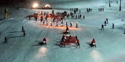 Sivas Yıldız Dağı’nda Kayak Sezonu Halaylarla Başladı