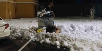 Dolup Taşan Çöp Konteynerleri Tepkilere Neden Oluyor