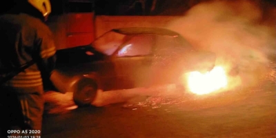 Gönen’de Araç Yangınına Müdahale Edildi