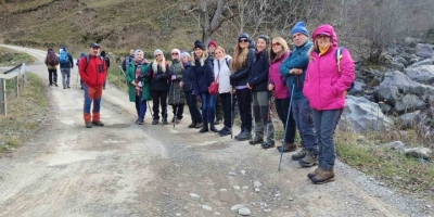 Asmasu Şelalesi’ne Yürüdüler