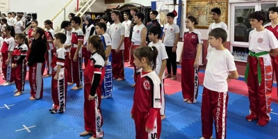 Körfezli Kick Boksçulardan Şampiyona Öncesi Güç Birliği